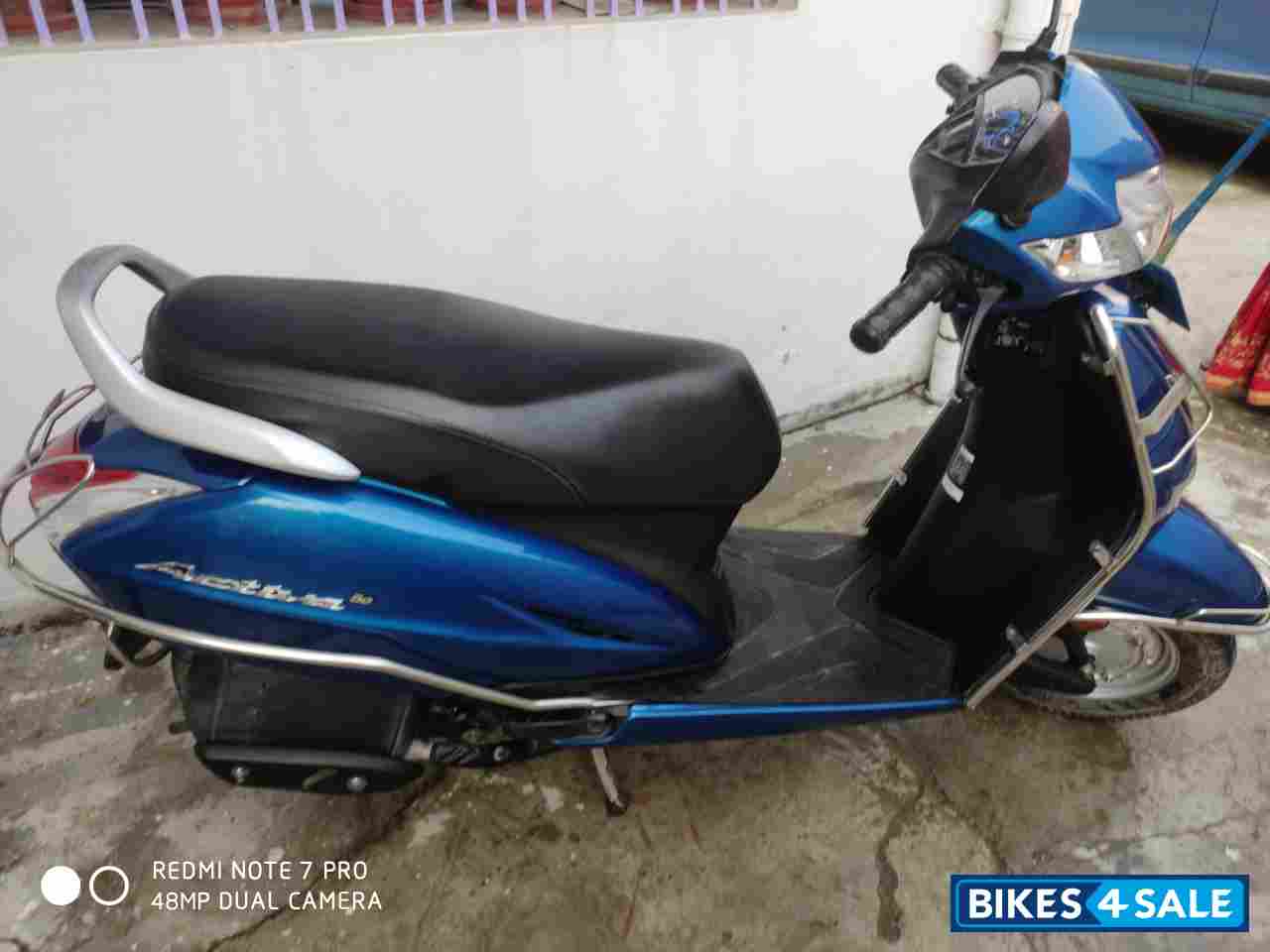 Blue Honda Activa 5G