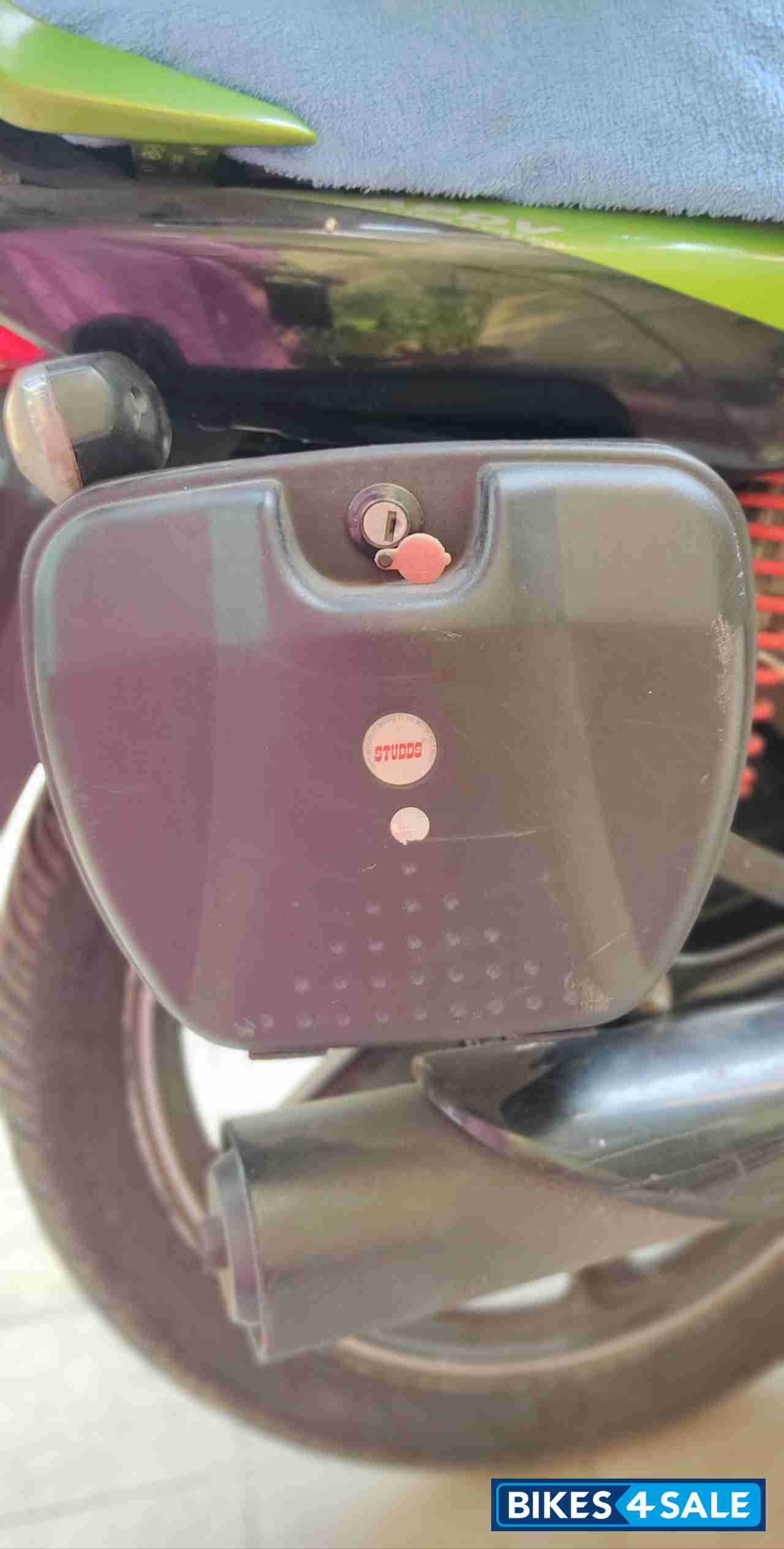 Green And Black Hero Splendor iSmart