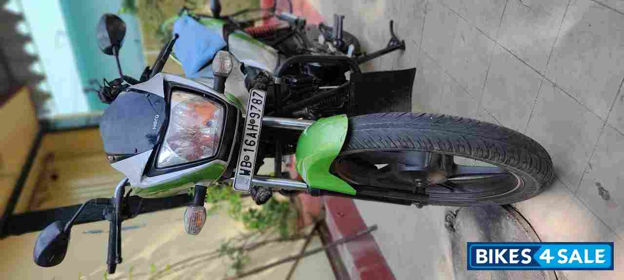 Green And Black Hero Splendor iSmart