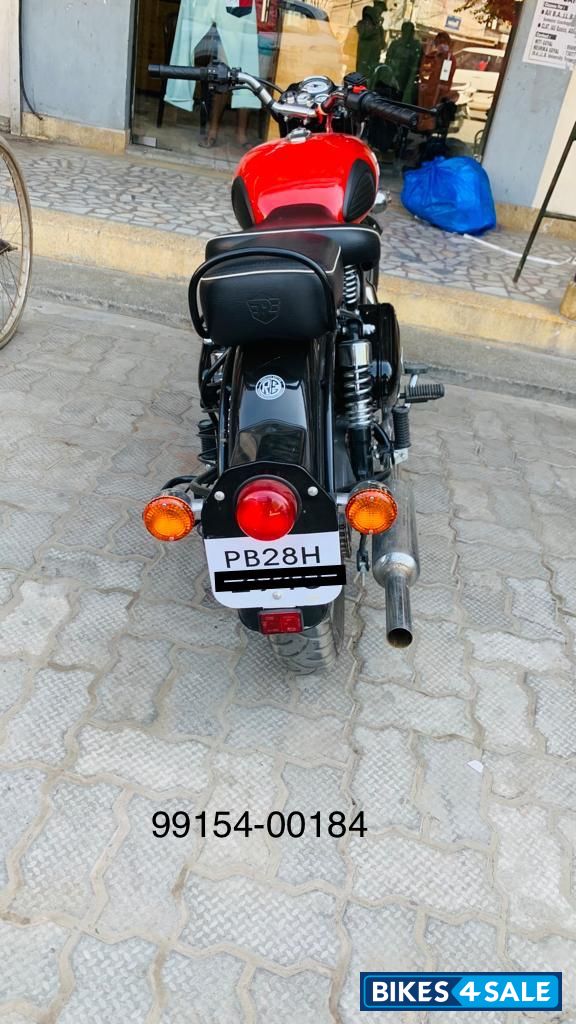 Royal Enfield Classic 350 Redditch Red Royal Enfield Classic 350 Redditch Red