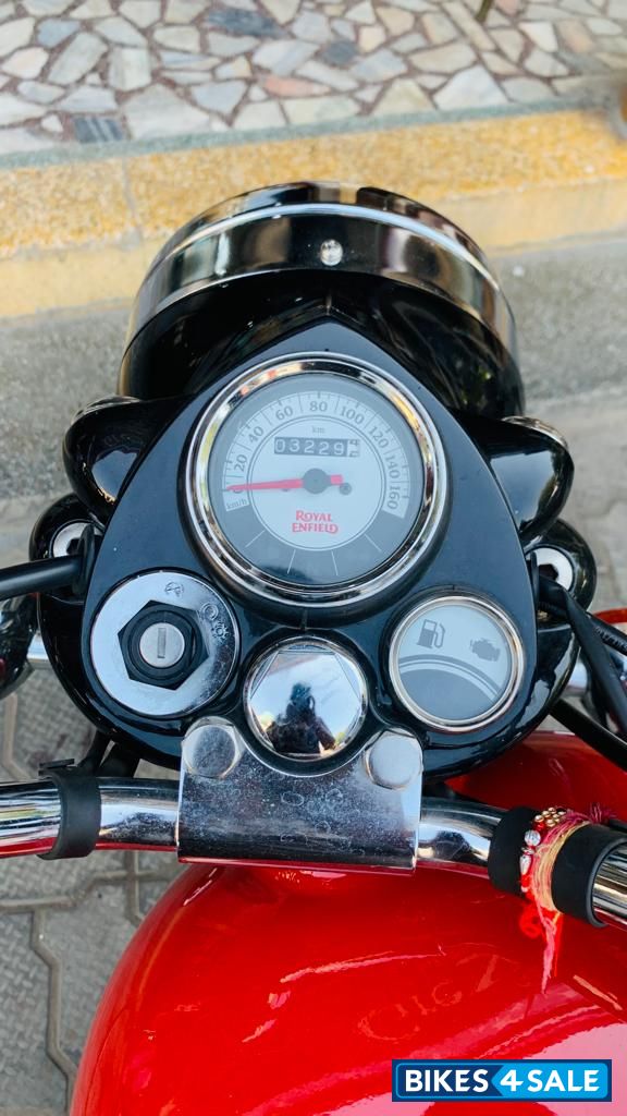 Royal Enfield Classic 350 Redditch Red Royal Enfield Classic 350 Redditch Red