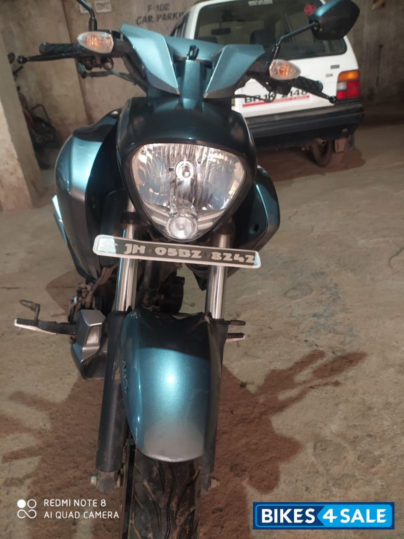 Grey Suzuki Intruder 150