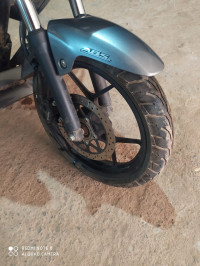 Grey Suzuki Intruder 150