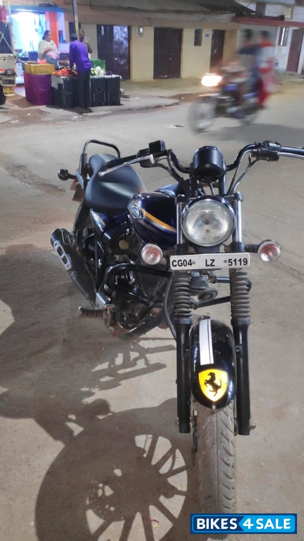 Bajaj Avenger Street 150