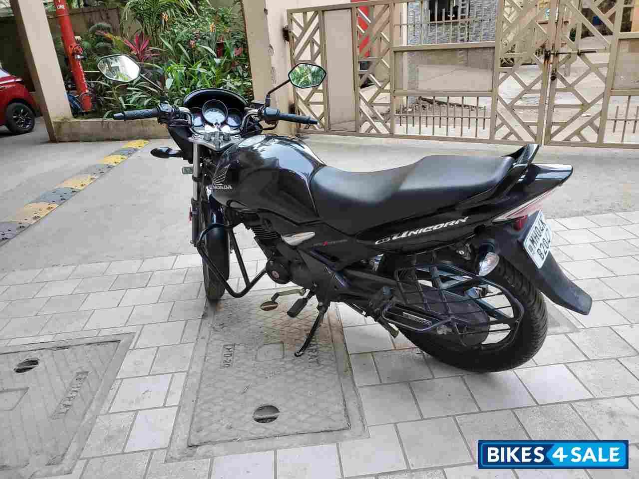 Black Honda CB Unicorn Black Honda CB Unicorn