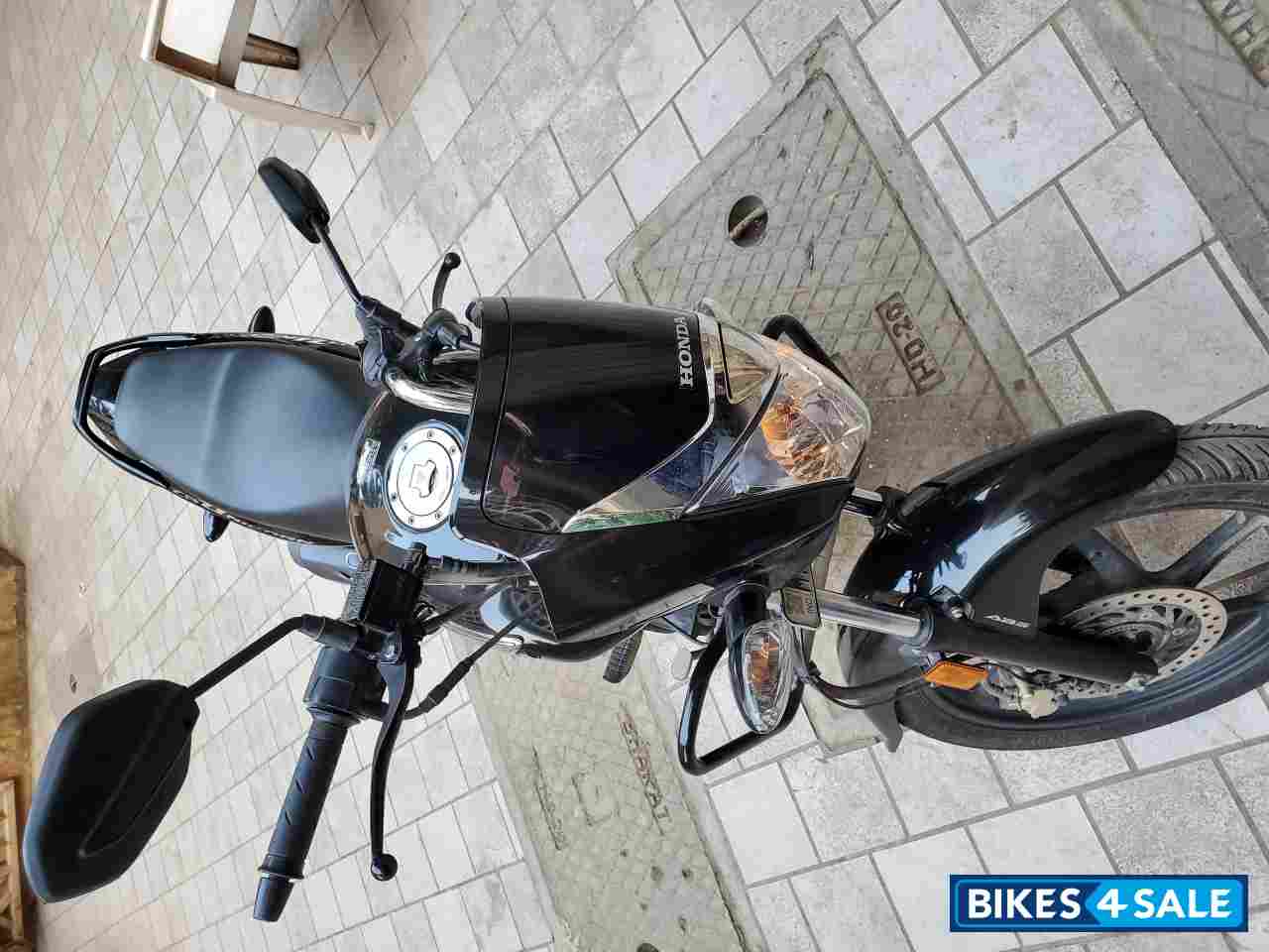 Black Honda CB Unicorn Black Honda CB Unicorn