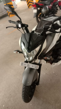 Bajaj Pulsar 200 NS ABS