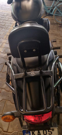 Black Harley Davidson Street 750