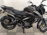 Black Bajaj Pulsar 200 NS