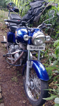 Blue Royal Enfield Bullet 350