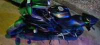 Black Yamaha YZF R15 V3