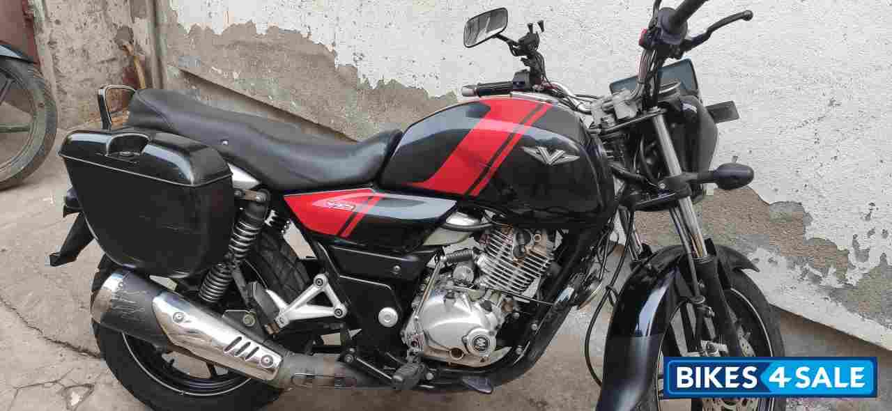 Ebony Black Bajaj V15