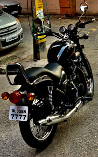 Royal Enfield Thunderbird