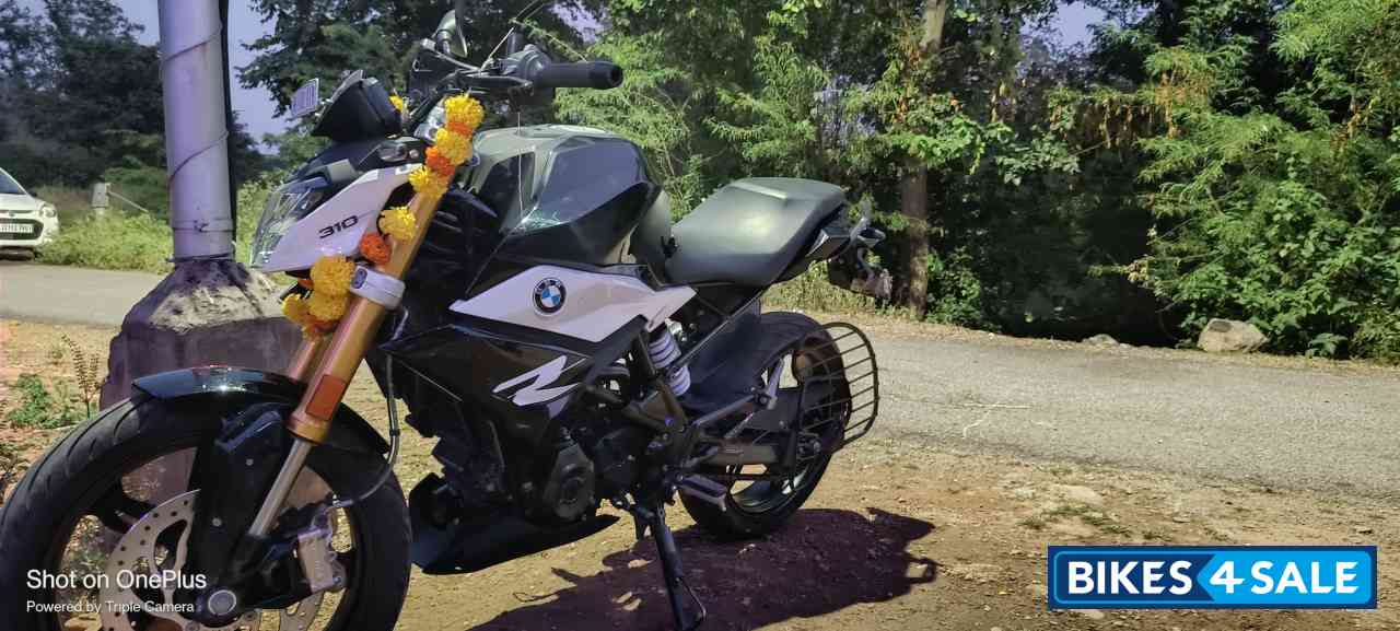 BMW G 310 R