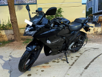 Sparkle Black Suzuki Gixxer SF Fi