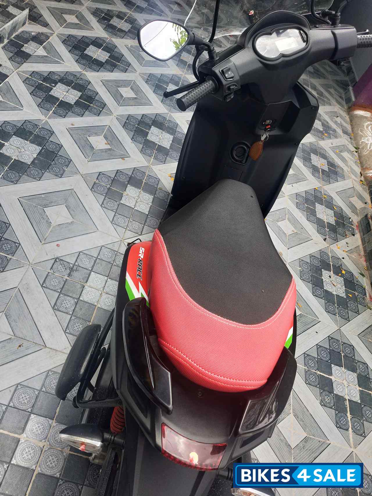 Race Aprilia SR 160 Race ABS Race Aprilia SR 160 Race ABS