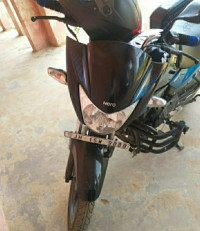 Nela Hero Glamour 125