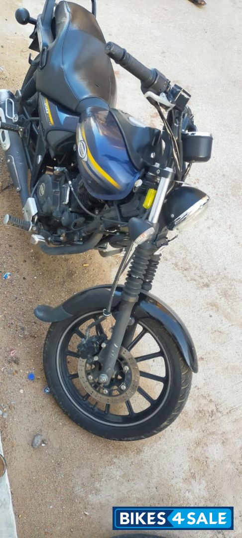 Bajaj Avenger Street 150