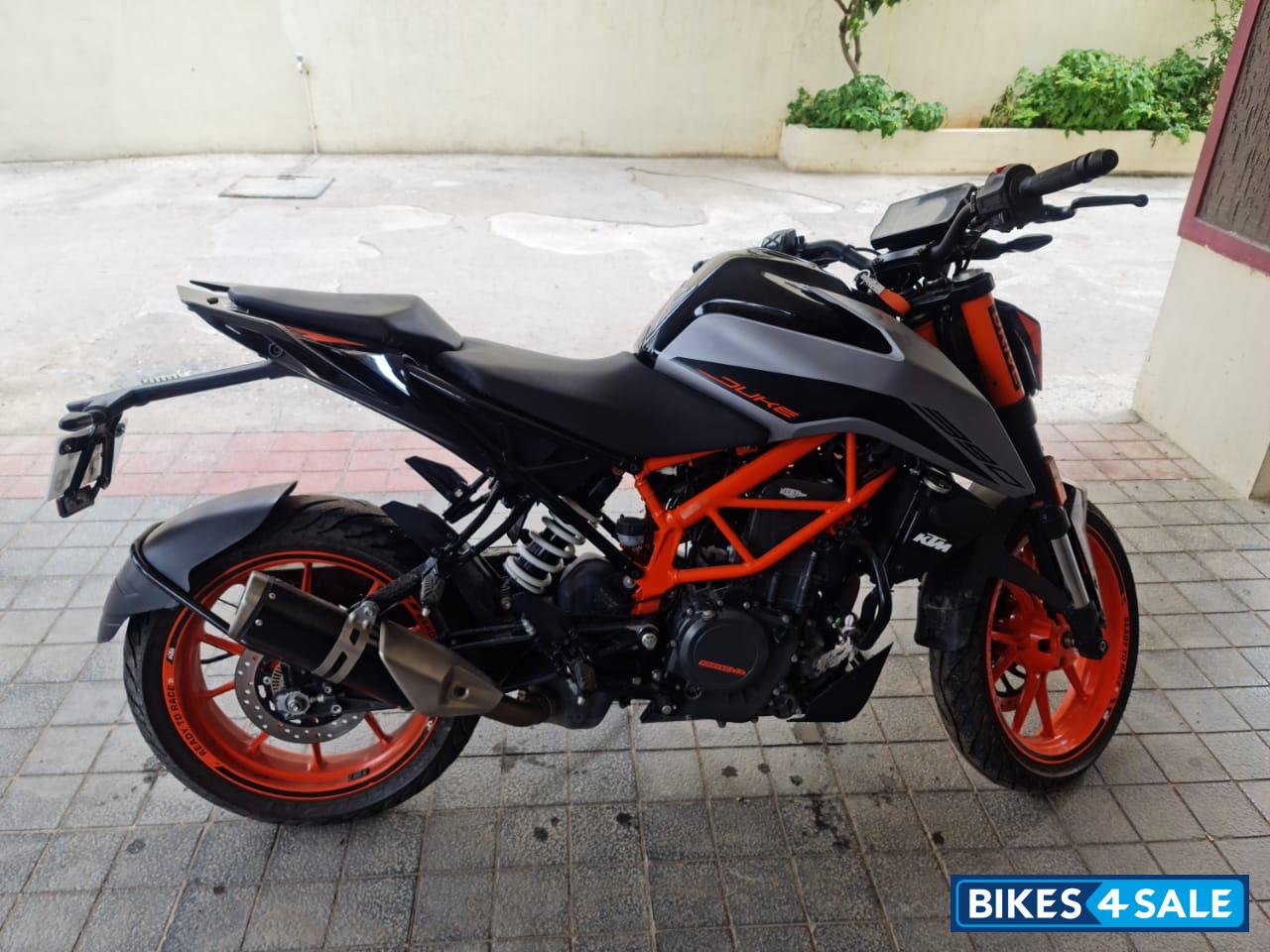 KTM Duke 390 BS6