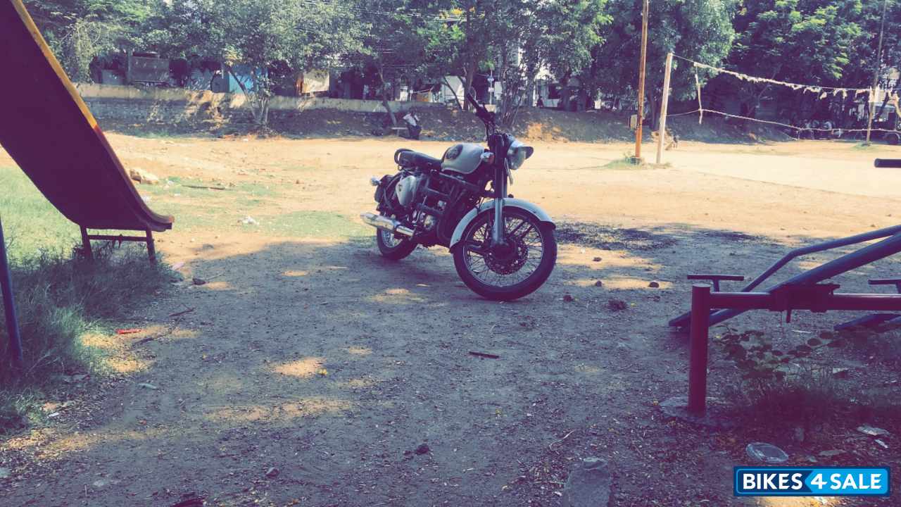 Royal Enfield Classic 350