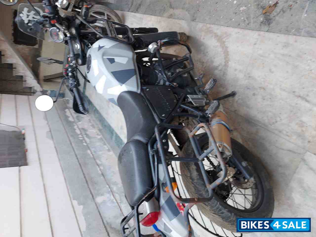 Royal Enfield Himalayan Sleet