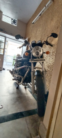 Royal Enfield Thunderbird 350