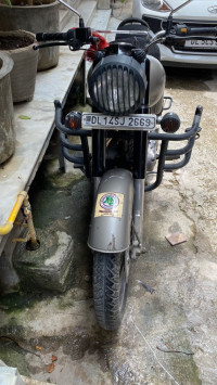 Royal Enfield Classic Gunmetal Grey