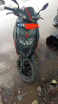 Aprilia SR 150