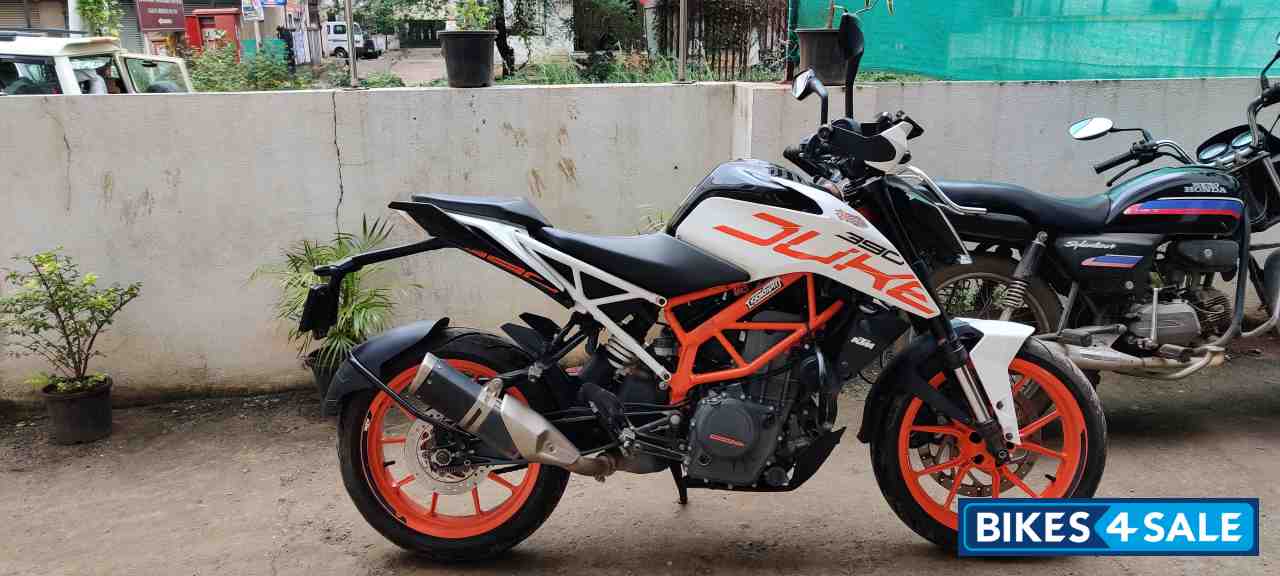 KTM Duke 390