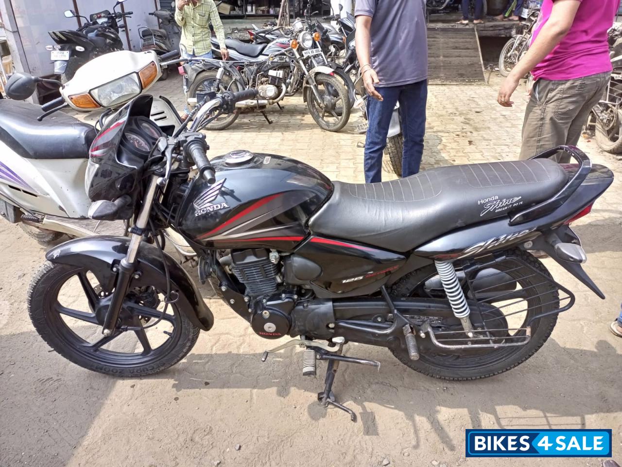 Honda Shine