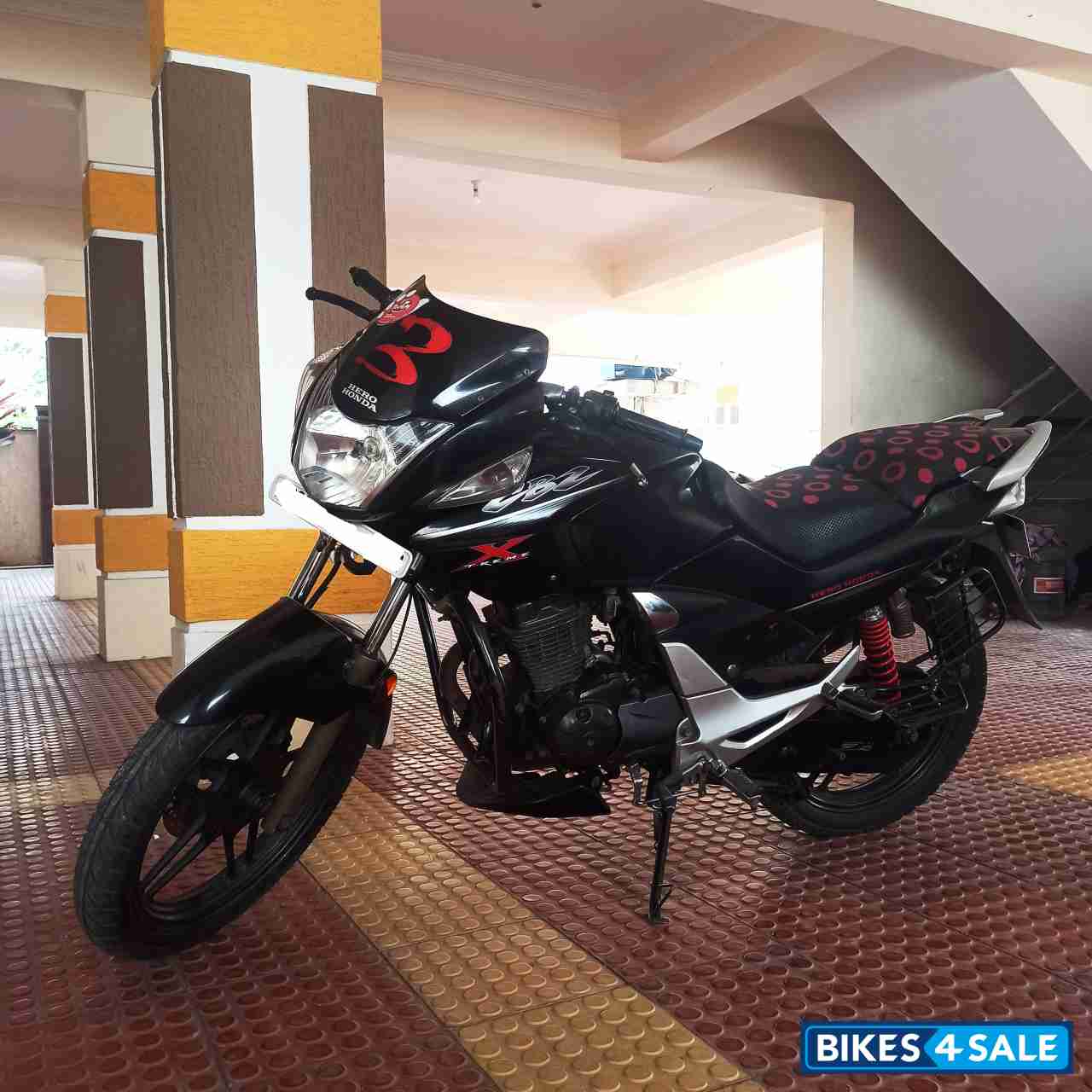 Black Hero CBZ Xtreme Black Hero CBZ Xtreme