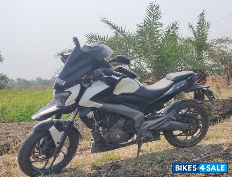 Bajaj Dominar 400