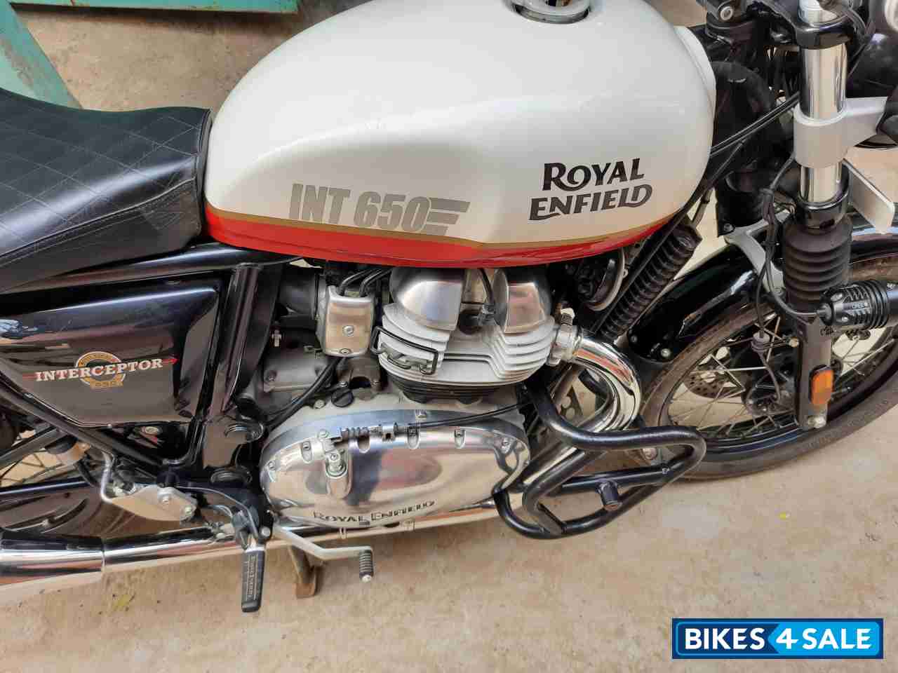Royal Enfield Interceptor 650 Twin