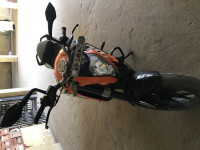 KTM Duke 200