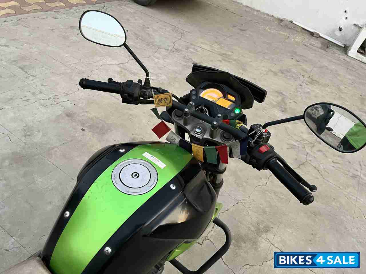 Black Green Yamaha FZ-S