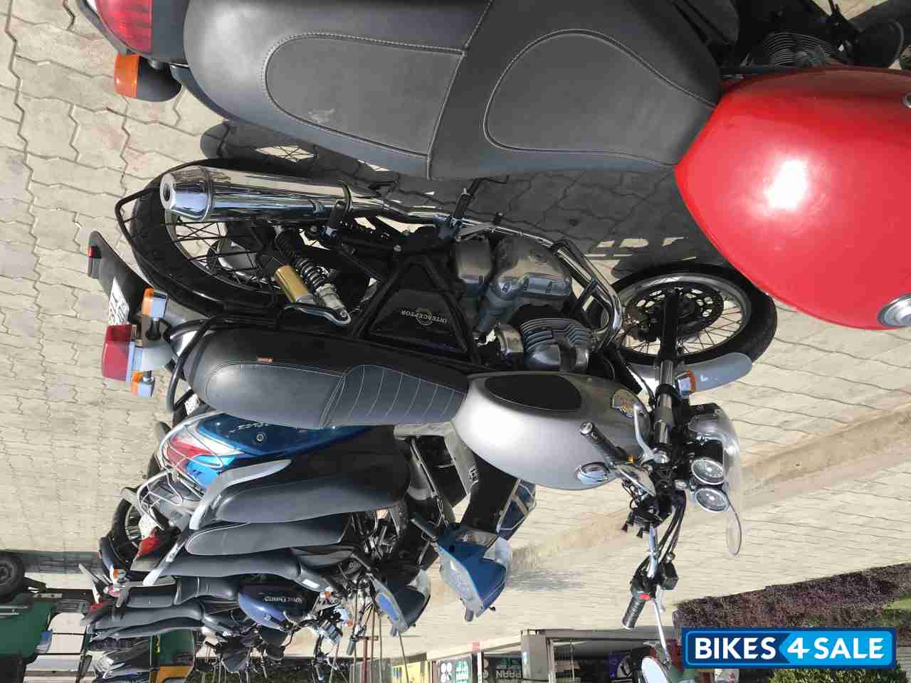 Royal Enfield Interceptor 650 Twin