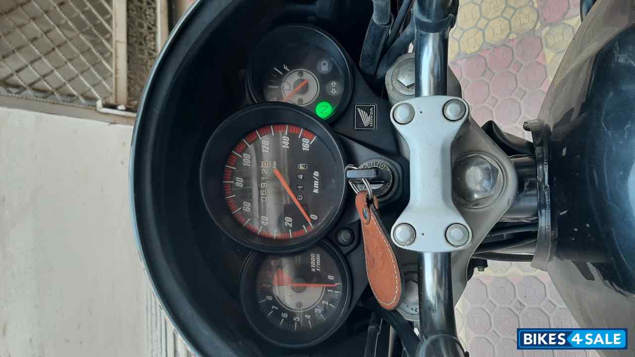 Black Honda CB Unicorn