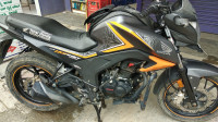 Honda CB Hornet 160R