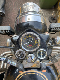 Black Royal Enfield Bullet Standard 350