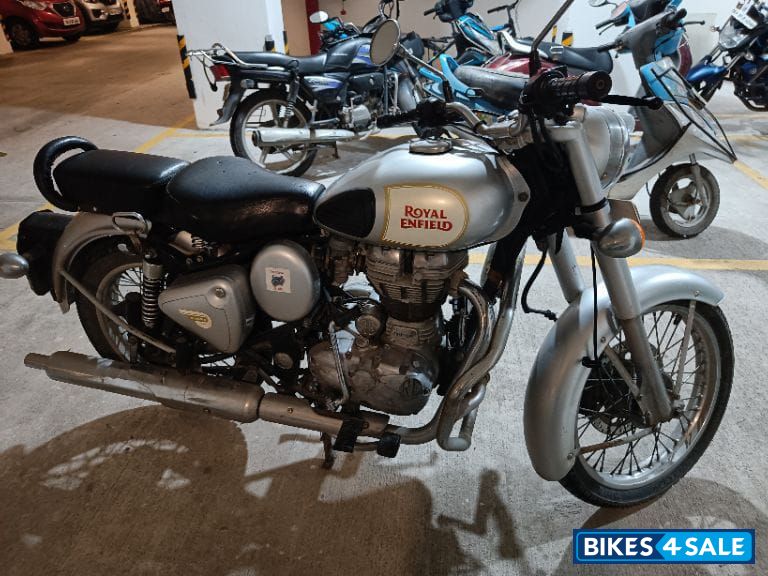Silver Royal Enfield Classic 350