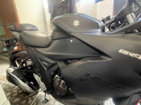 Black Suzuki Gixxer SF 250