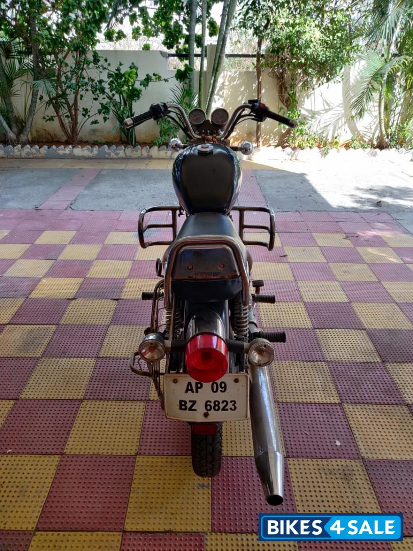 Black Royal Enfield Thunderbird TwinSpark 350