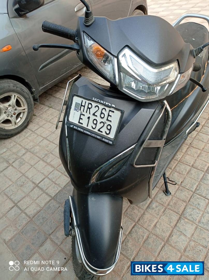 Gray Honda Activa 5G