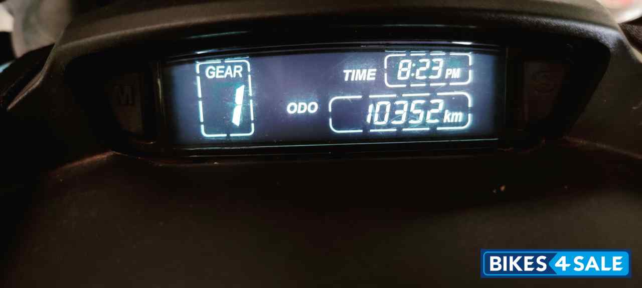 Black Bajaj Dominar 400 ABS BS6 Black Bajaj Dominar 400 ABS BS6