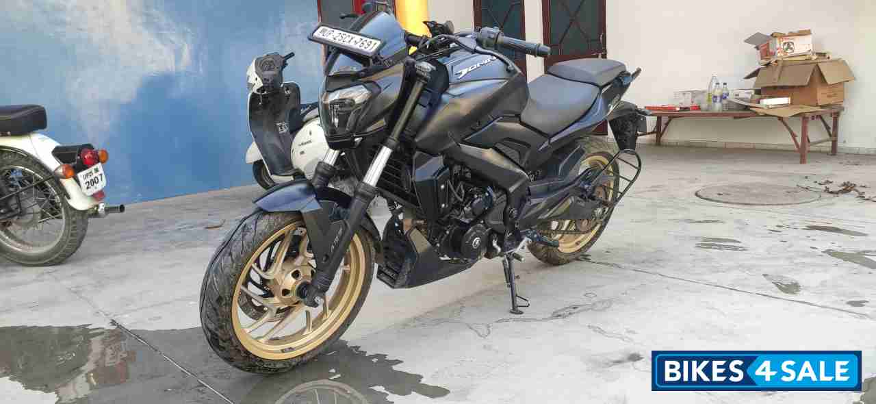 Bajaj Dominar 400 Disc