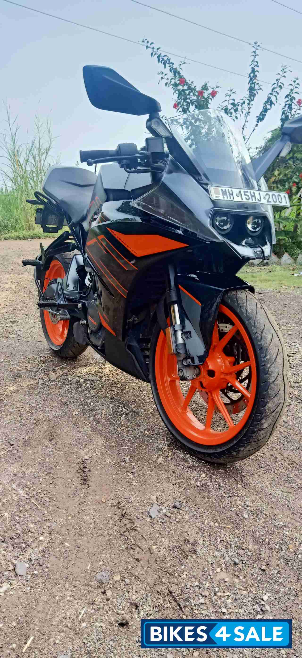 Black KTM RC 200 2020 Black KTM RC 200 2020