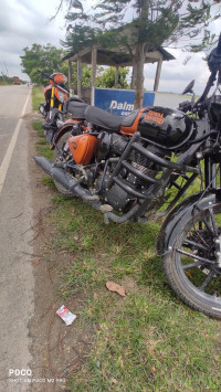 Orange Black Royal Enfield Classic 350 2021