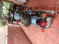 Royal Enfield Classic Squadron Blue