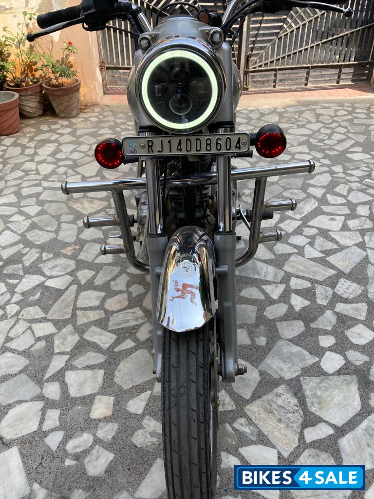 Silver Royal Enfield Bullet Electra Twinspark Silver Royal Enfield Bullet Electra Twinspark