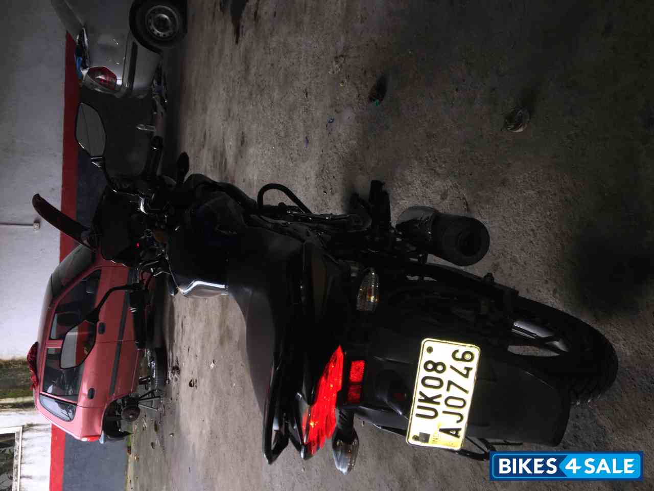 Black Bajaj Discover 150 F